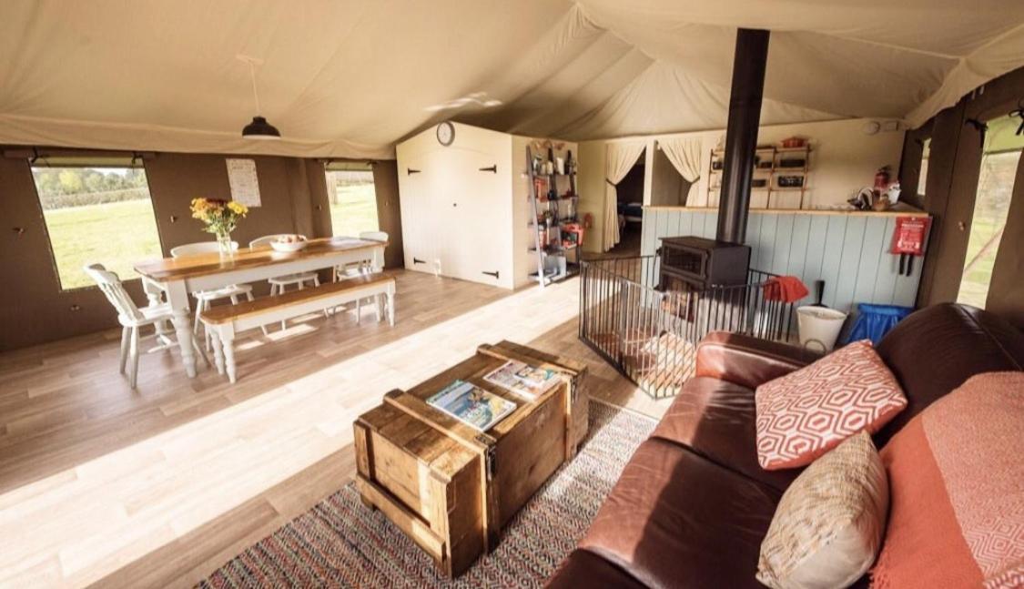 Midleydown Luxury Glamping Hotel Ексетър Екстериор снимка