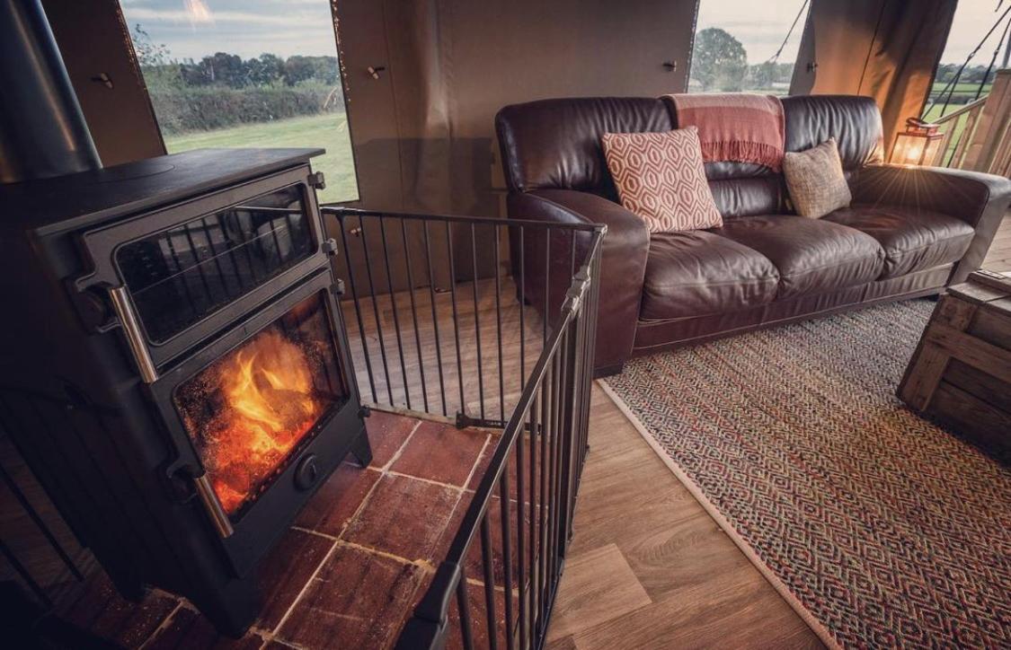 Midleydown Luxury Glamping Hotel Ексетър Екстериор снимка